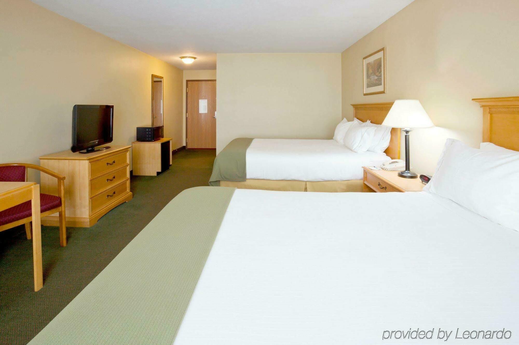 Holiday Inn Express Munising-Lakeview, An Ihg Hotel Habitación foto